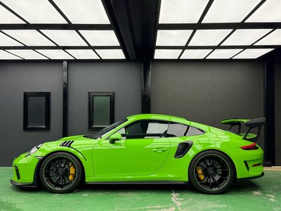 PORSCHE 911 - 10