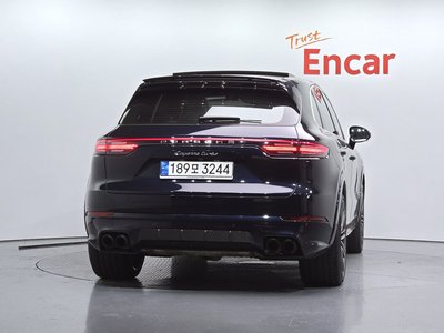 2020 Porsche CAYENNE 照片 4