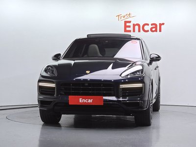 2020 Porsche CAYENNE 照片 2