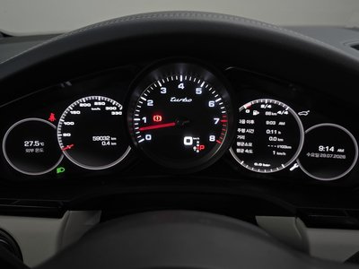 2020 Porsche CAYENNE 照片 8