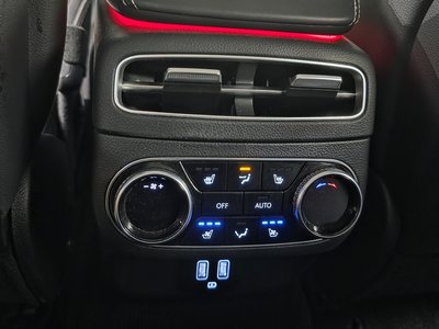 2022 Genesis ELECTRIFIED GV70 thumbnail 33