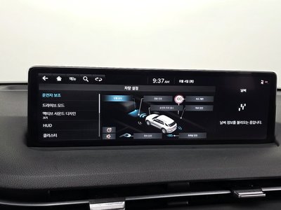 2022 Genesis ELECTRIFIED GV70 thumbnail 32