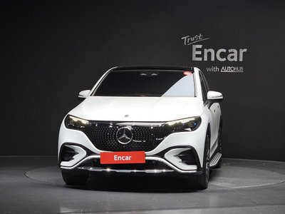 MERCEDES-BENZ EQE - 2