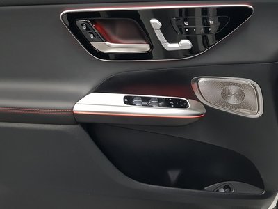 2025 Mercedes-BENZ GLC 缩略图 15