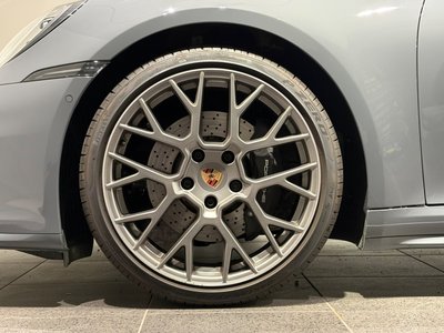 PORSCHE 911 - 10