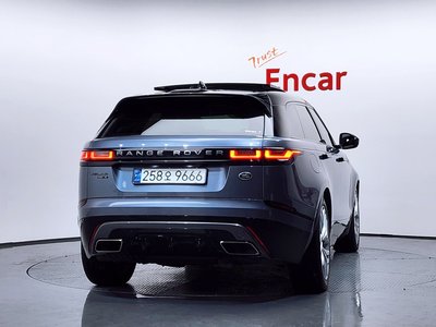 LAND ROVER RANGE ROVER VELAR - 4