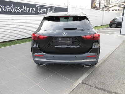 MERCEDES-BENZ GLA - 8