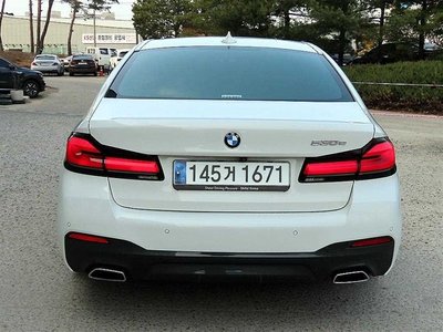 BMW 5 SERIES - 3