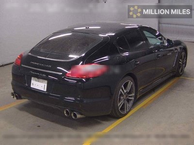 PORSCHE PANAMERA - 5