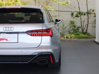 2022 AUDI RS6 AVANT — миниатюра 15