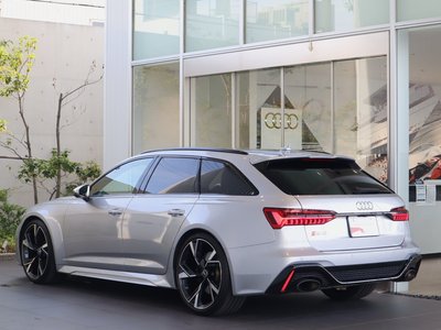 2022 AUDI RS6 AVANT — миниатюра 13
