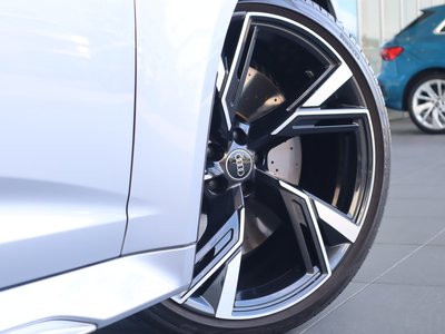 2022 AUDI RS6 AVANT — миниатюра 30