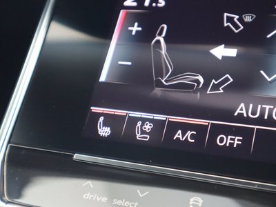 2022 AUDI RS6 AVANT — миниатюра 45