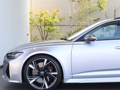 2022 AUDI RS6 AVANT — миниатюра 11