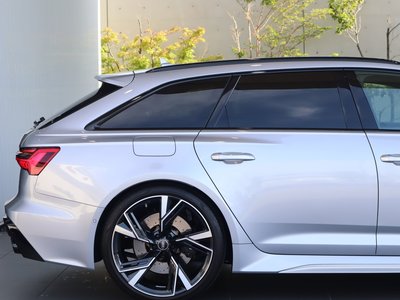 2022 AUDI RS6 AVANT — миниатюра 21