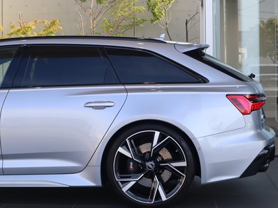 2022 AUDI RS6 AVANT — миниатюра 12