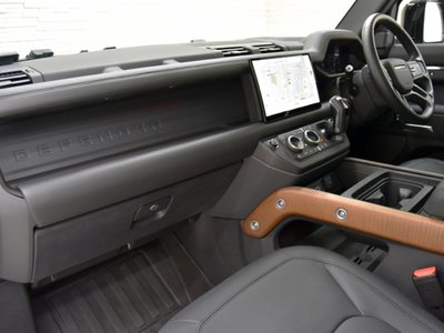 2023 LAND Rover DEFENDER — фото 10
