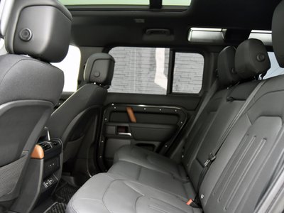 صورة مصغرة 13 لـ 2023 LAND Rover DEFENDER