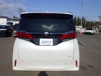 TOYOTA ALPHARD - 8