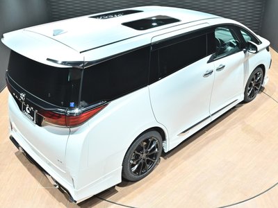 TOYOTA ALPHARD - 8