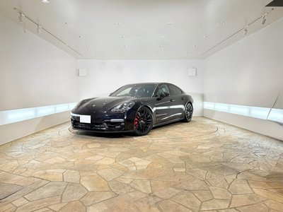 صورة 1 لـ 2019 Porsche PANAMERA