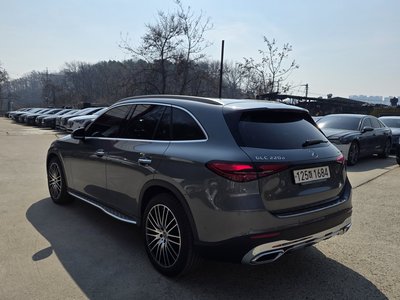 MERCEDES-BENZ GLC - 2