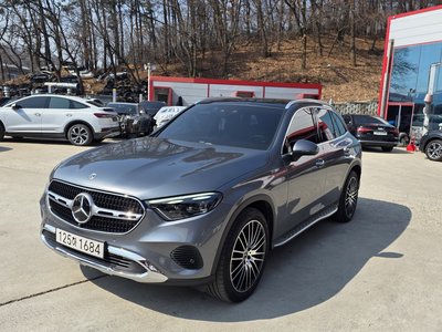 MERCEDES-BENZ GLC - 4
