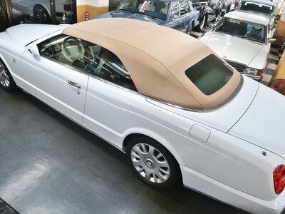 BENTLEY AZURE - 8