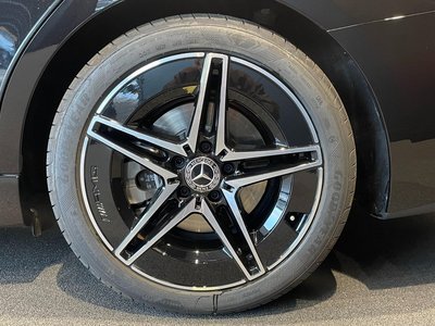 MERCEDES-BENZ C-CLASS - 4