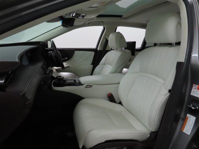 صورة مصغرة 32 لـ 2017 Lexus LS
