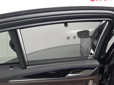 2023 BMW 5 SERIES — миниатюра 31