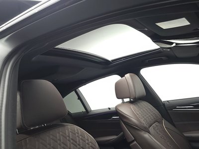 2023 BMW 5 SERIES — миниатюра 23