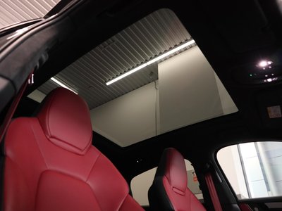 2024 Porsche CAYENNE — миниатюра 13