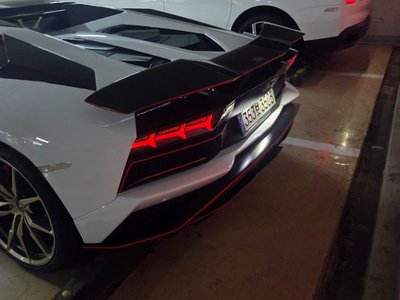 2019 Lamborghini AVENTADOR — фото 3