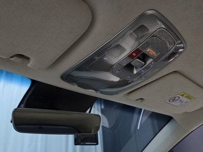 2023 Genesis GV70 — миниатюра 29