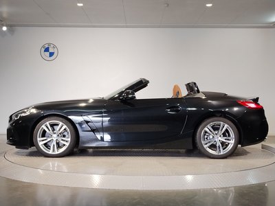 2022 BMW Z4 thumbnail 25