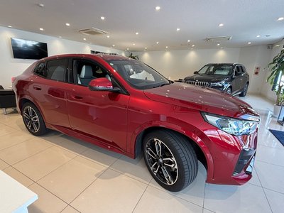 2025 BMW X2 photo 3