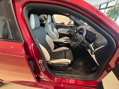 2025 BMW X2 photo 9