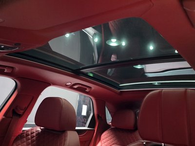 صورة مصغرة 18 لـ 2022 Bentley BENTAYGA
