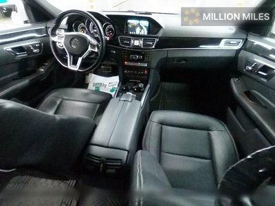 MERCEDES-BENZ E-CLASS - 3