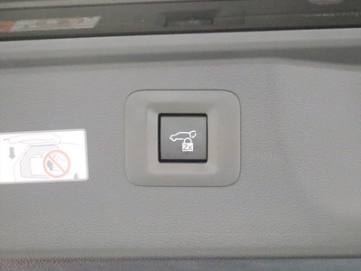 2025 Toyota ALPHARD 缩略图 26