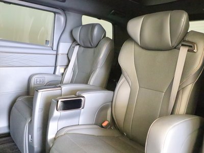 2025 Toyota ALPHARD 缩略图 24