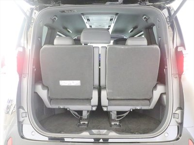 2025 Toyota ALPHARD 缩略图 25