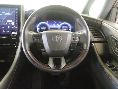 2025 Toyota ALPHARD 缩略图 16