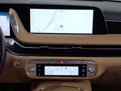 2023 Genesis G90 (RS4) thumbnail 15