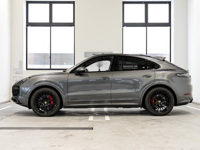 2022 Porsche CAYENNE 照片 2