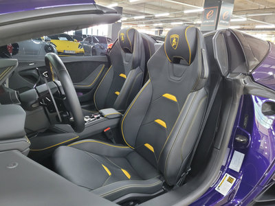 صورة 10 لـ 2023 Lamborghini HURACAN