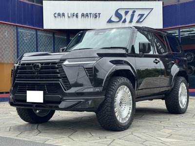 2025 Lexus GX photo 1