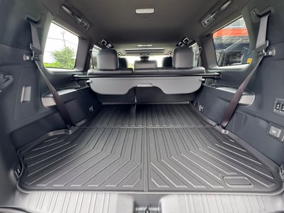 2025 Lexus GX photo 32