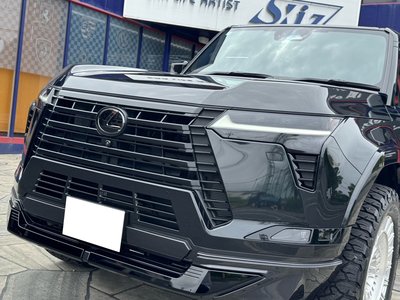 2025 Lexus GX photo 2